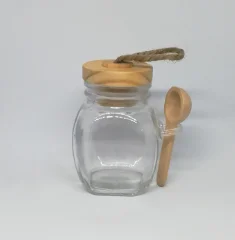 Alternative view of Barattolino Tondo In Vetro Con Tappo E Cucchiaino In Legno